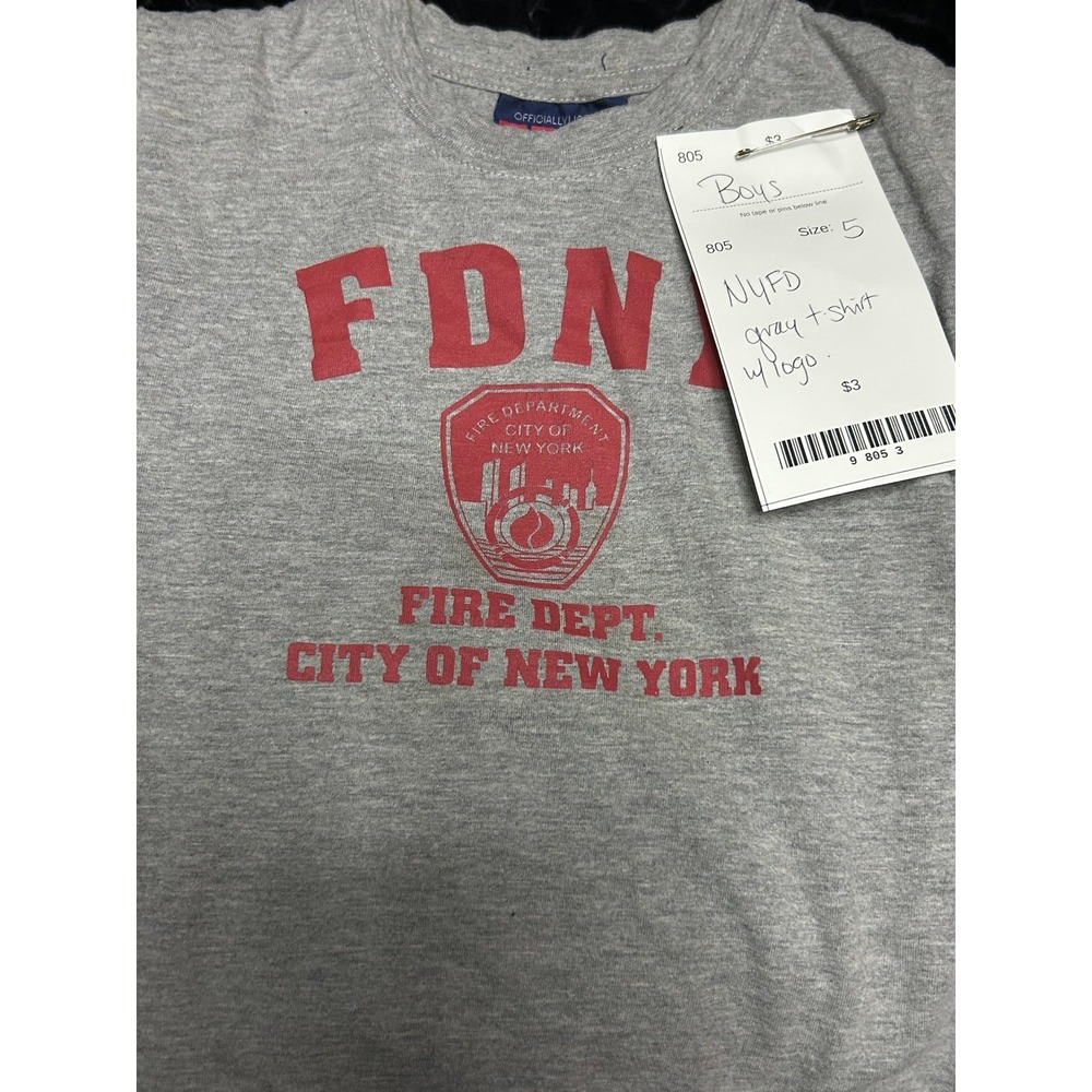 Kids gray T-shirt, New York fire department size 5